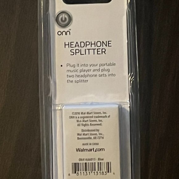 ONN Headphone Splitter Blue - Picture 2 of 2